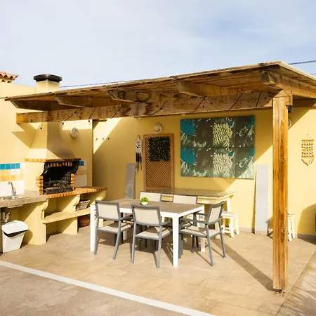 Tinizara Piscina Y Relax Villa