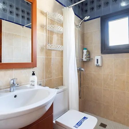 Villa Tinizara Piscina Y Relax *